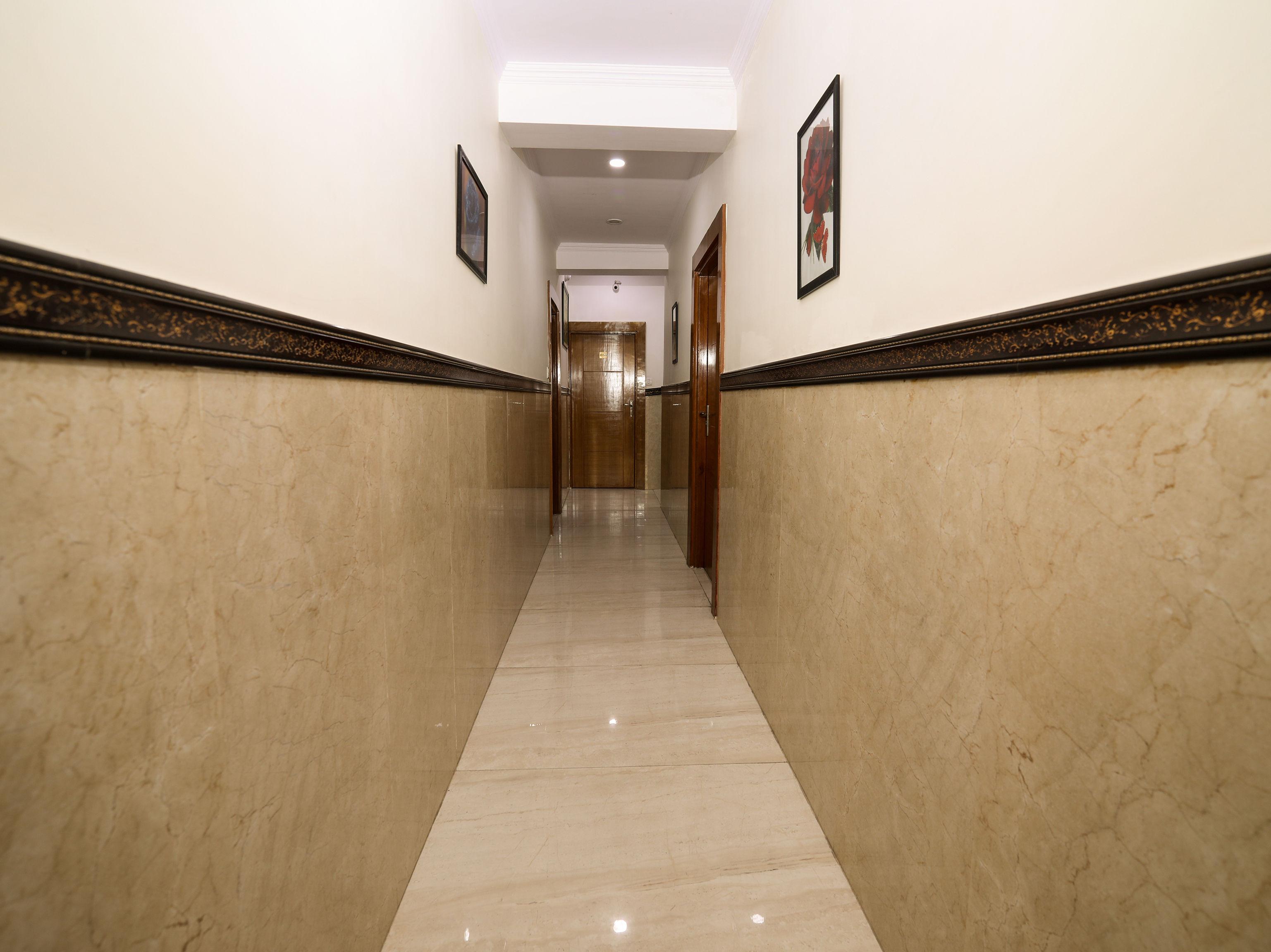 Hotel Wall Street Нью-Дели Экстерьер фото