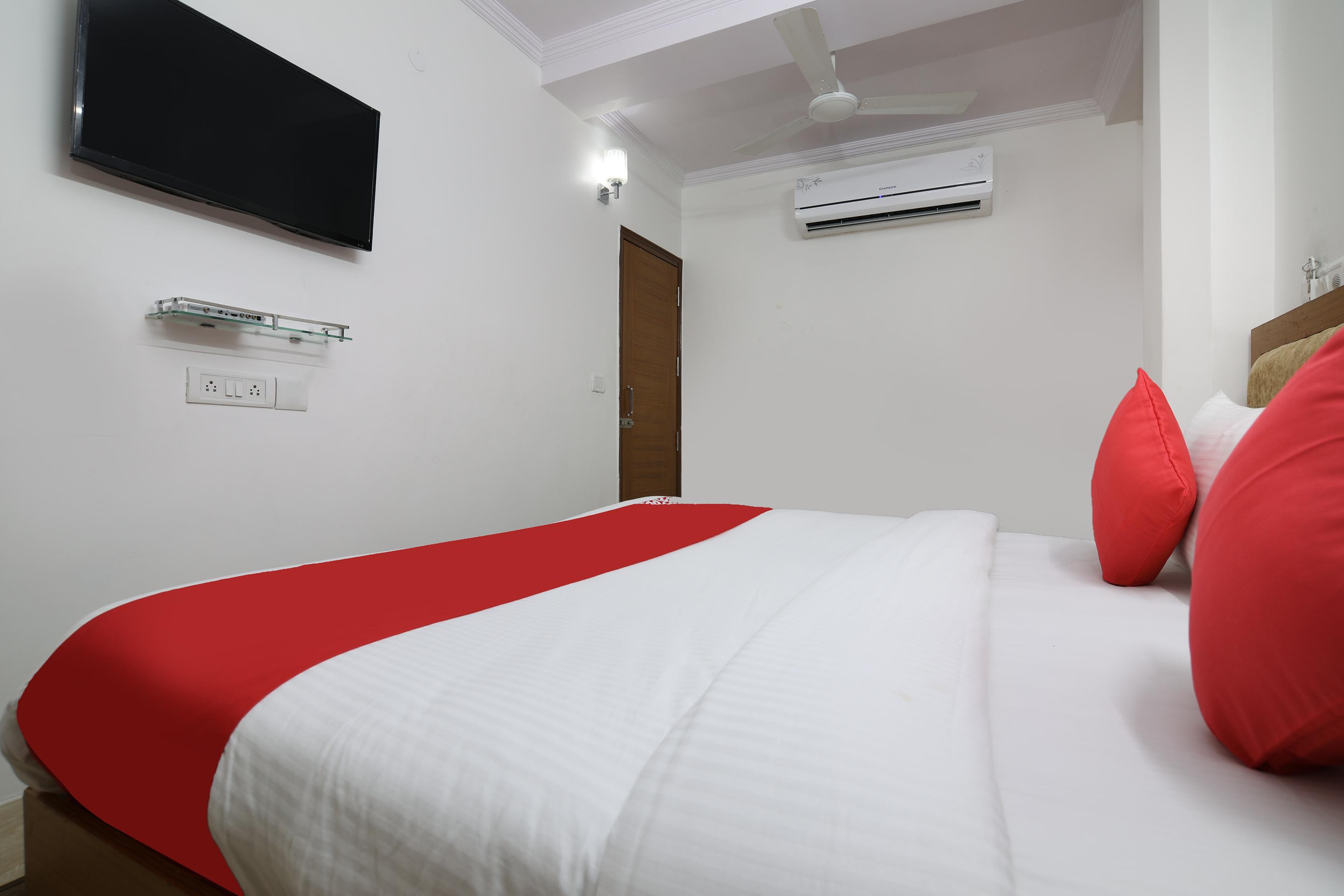 Hotel Wall Street Нью-Дели Экстерьер фото