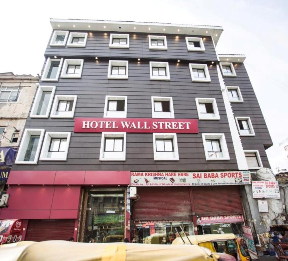 Hotel Wall Street Нью-Дели Экстерьер фото