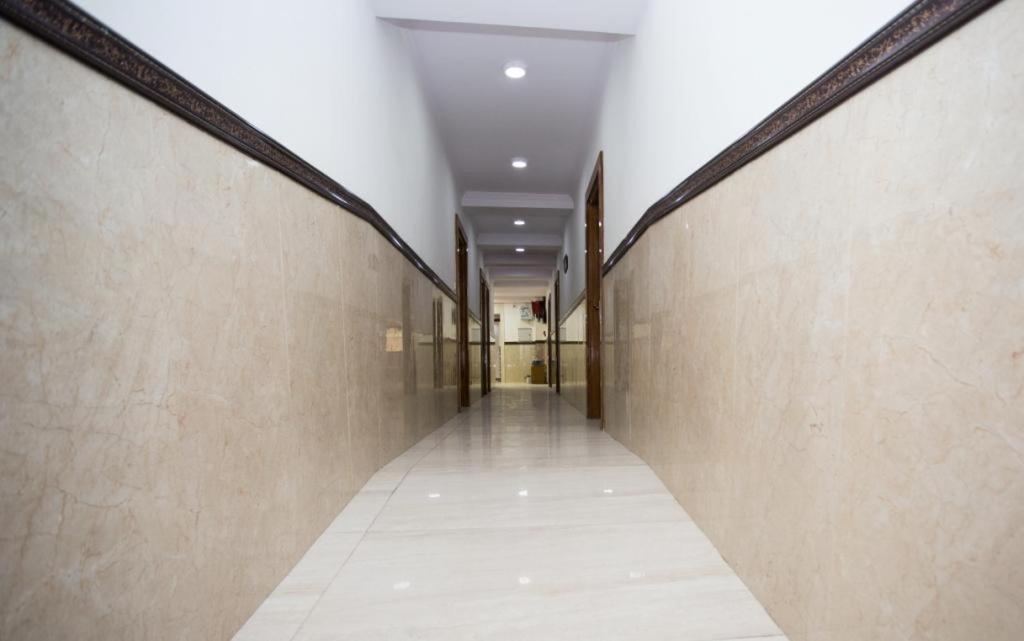 Hotel Wall Street Нью-Дели Экстерьер фото